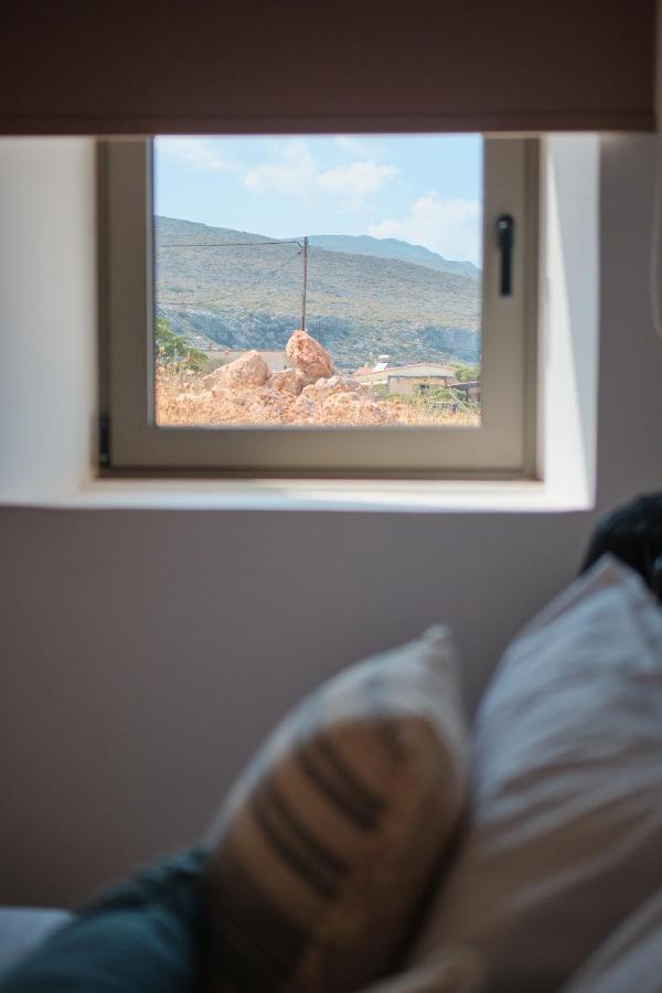 Eden Kythira Hotell Diakofti Eksteriør bilde