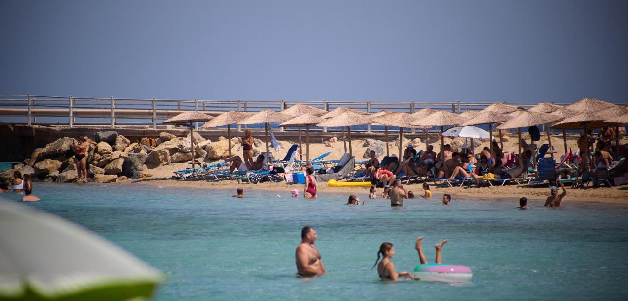 Eden Kythira Hotell Diakofti Eksteriør bilde