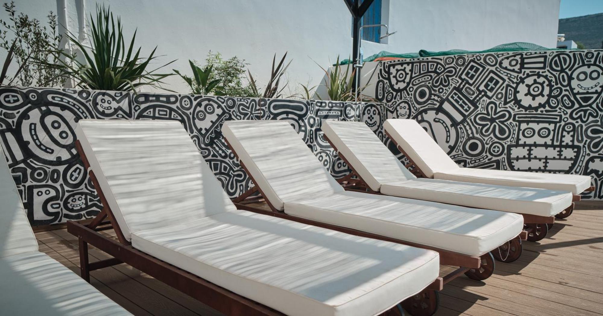 Eden Kythira Hotell Diakofti Eksteriør bilde